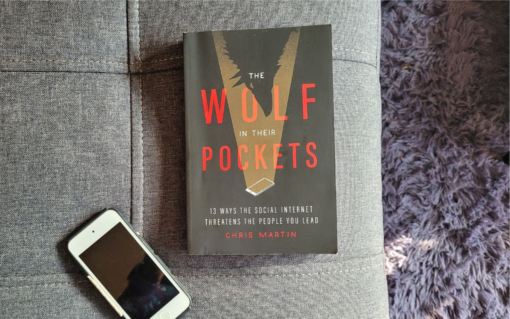 Book cover of The Wolf in their Pockets