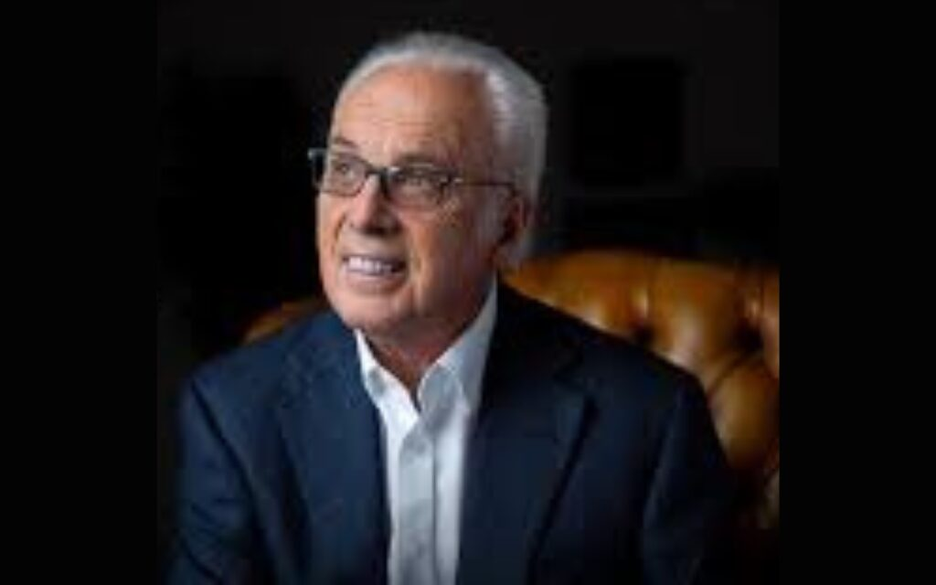 A Picture of John MacArthur